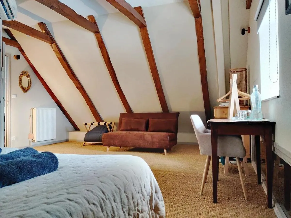 Bed & Breakfast Maison D'Hotes La Grange Salers